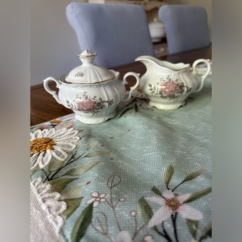 Vintage Fine Bohemian China, pattern Maria, sugar & creamer excellent condition